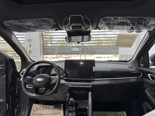 Geely Coolray 2026 