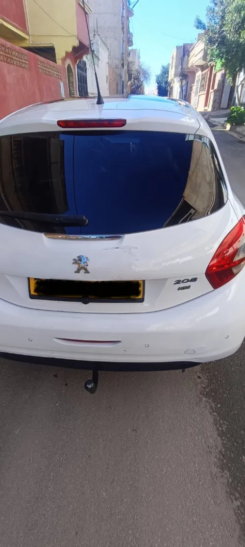 Peugeot 208 2014 Allure