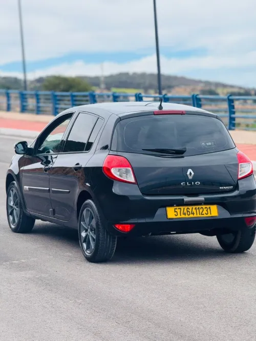 Renault Clio 3 2012 Exception