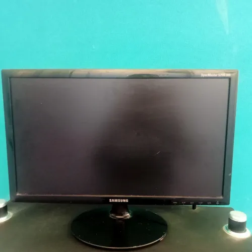 Pc ordinateur - حاسوب مكتبي 