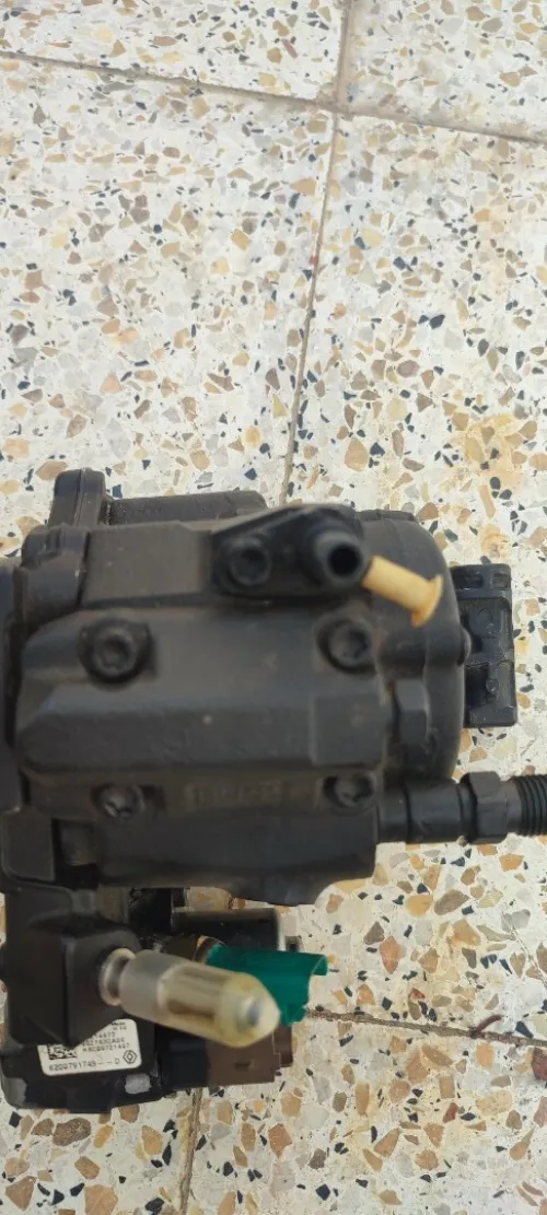 Pompe HP 1.5 DCI