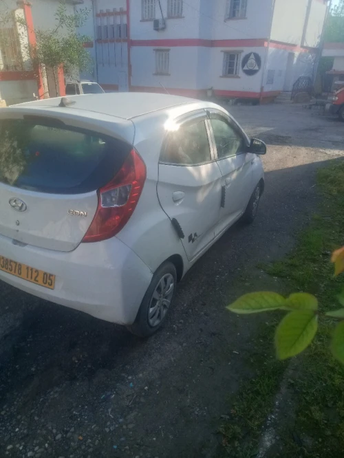 Hyundai EON 2012 GLS