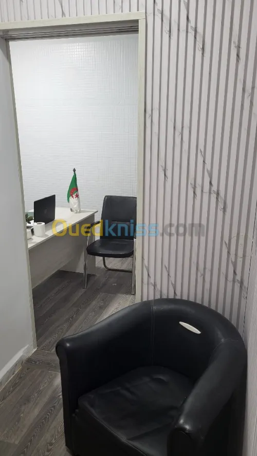Location des bureaux / coworking /adresse commerciale /Domiciliation d'entreprises توطين الشركات 