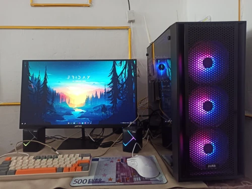 PC GAMER RYZEN 5 8500G RTX 5060TI 16GB