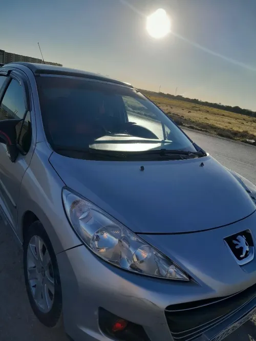 Peugeot 207 2008 Premium