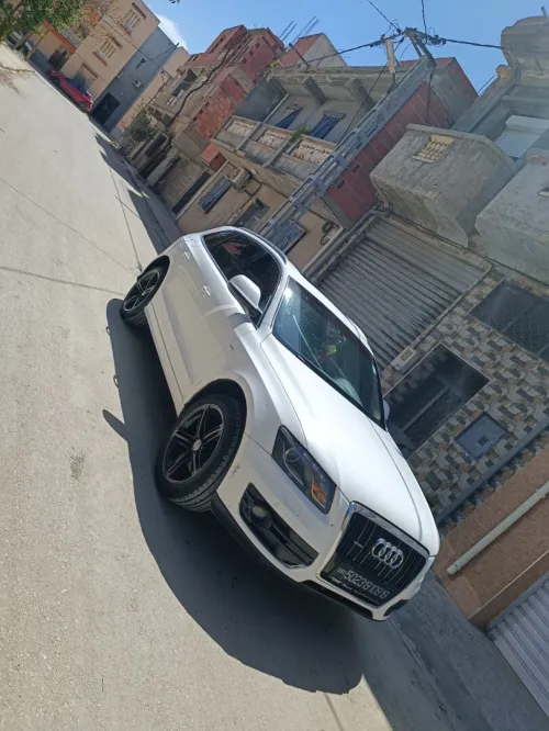 Audi Q5 2009 Off Road
