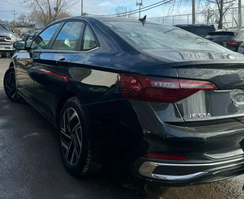 Volkswagen Jetta 2024 