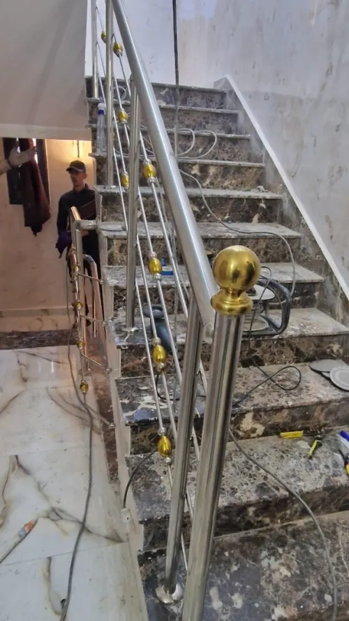 Rampes d escaliers Garde-corps en inox Cabine de douche
