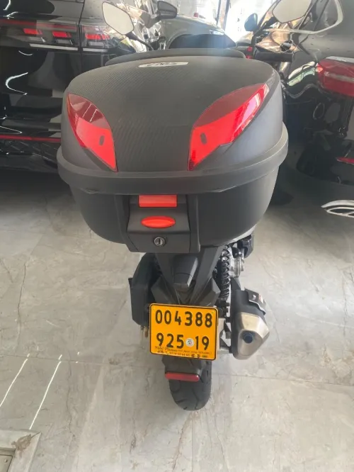 V max 300 2025