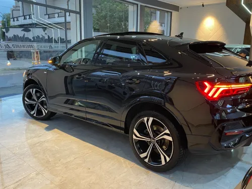Audi Q3 2025 S-Line