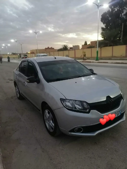 Renault 2017 2017 سامبول