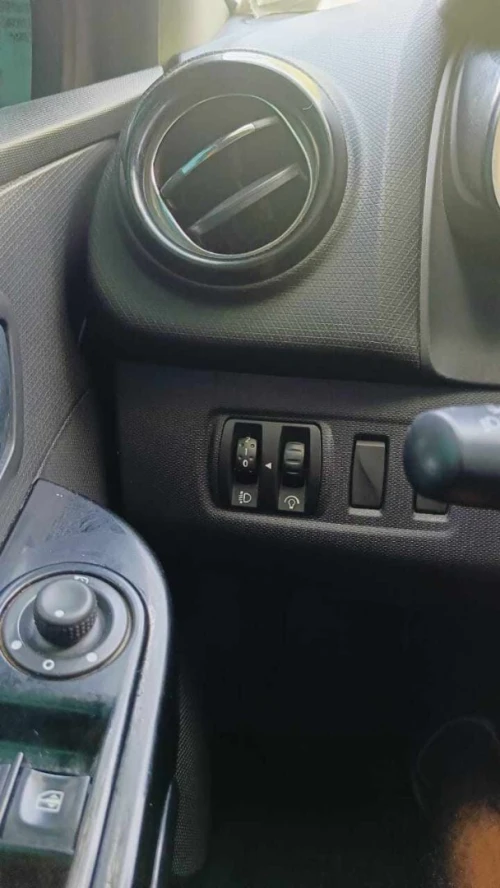 Renault Clio 4 2013 Exception