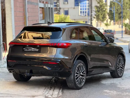Audi Q5 2025 S line