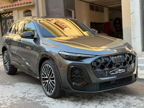 Audi Q5 2025 S line