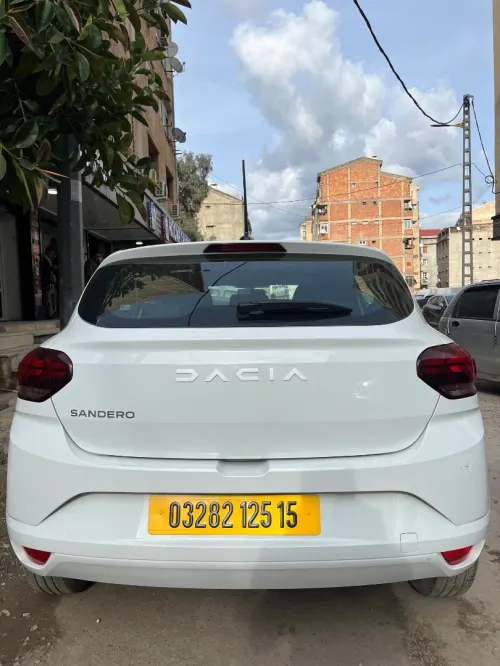 Dacia Sandero 2025 Essential