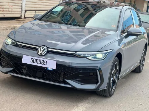 Volkswagen Golf 8 2025 R-Line
