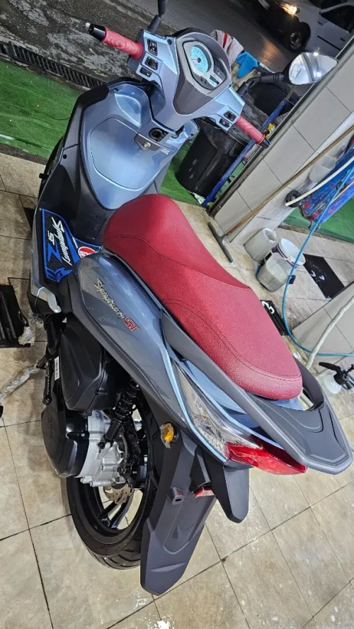 Sym ST 2025