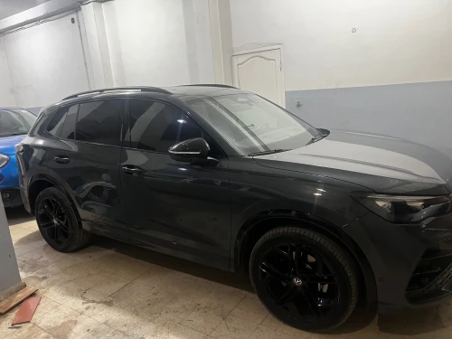 Volkswagen Tiguan 2025 R line full option black edition