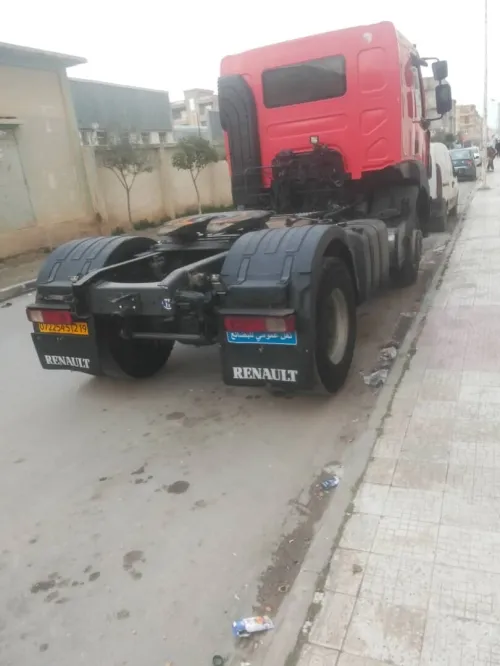 Renault trucks 440 2012