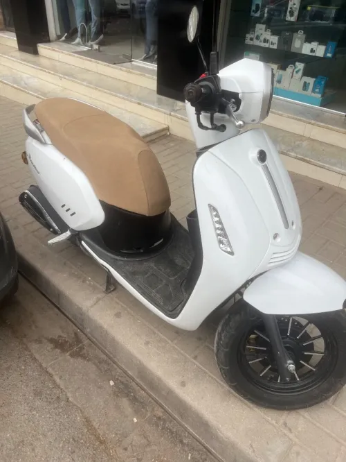 Binili Panarea 125 2023
