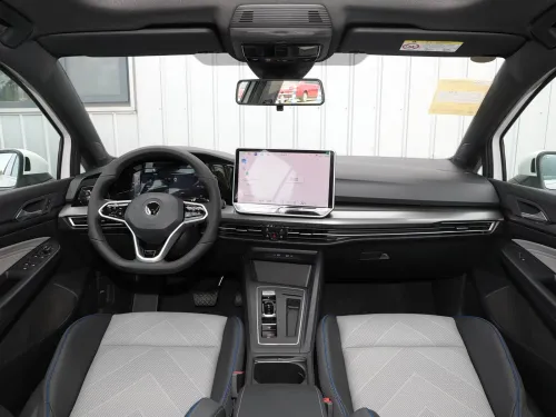 Volkswagen GOLF 2026 full option
