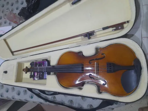 Violon 4/4 avec archet et housse