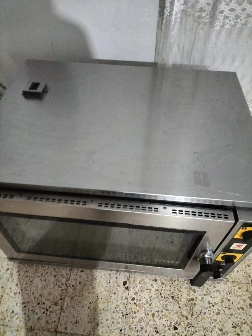 Four ventilé 380v