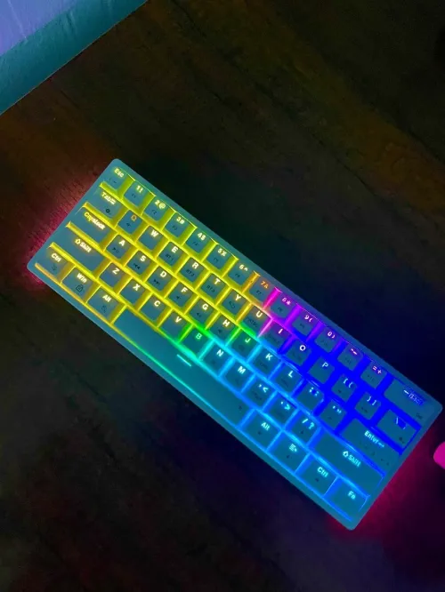 Pc gamer avec toutes les accessoires  Pc jdid machi gae msteml 
