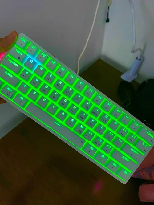 Pc gamer avec toutes les accessoires  Pc jdid machi gae msteml 
