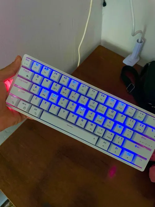 Pc gamer avec toutes les accessoires  Pc jdid machi gae msteml 