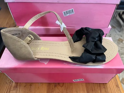 Chaussures femmes sandales ballerines