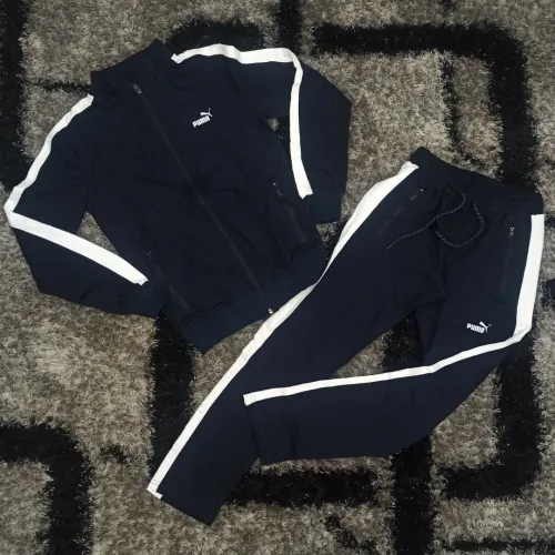 Liquidation lot de 15 survêtements demi saison 