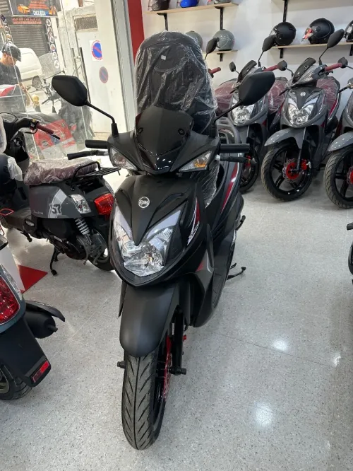 Sym sr Sr 2025
