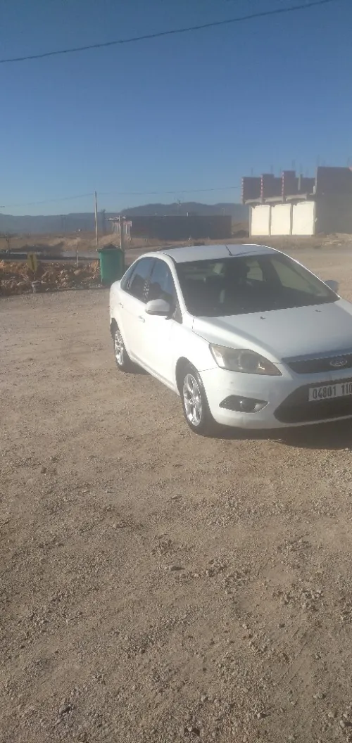 Ford Focus 4 portes 2010 Focus 4 portes