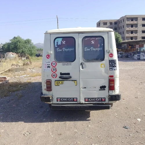 Pegout J9 karsan 2002