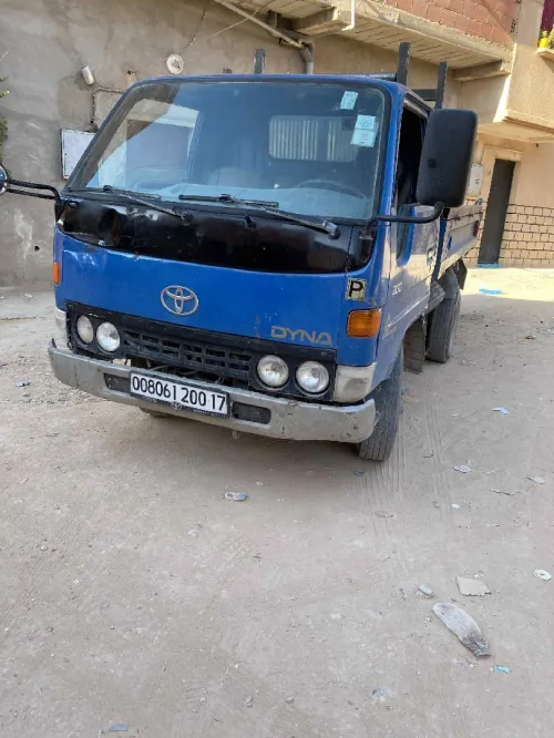 Toyota Dyna 2000