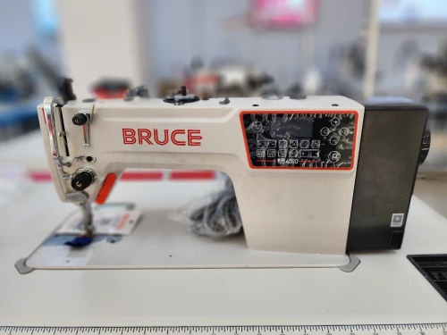 Machine a coudr Bruce R4000
