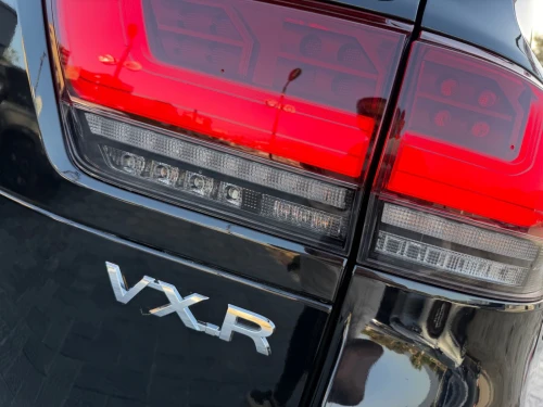 Toyota Land Cruiser  2026 VXR
