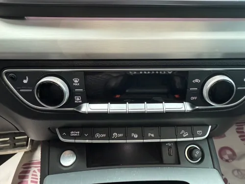 Audi Q5 2022 S Line