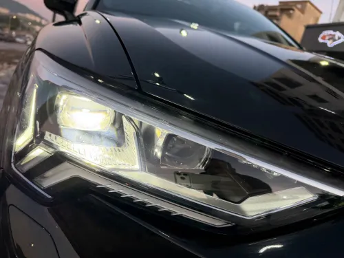 Audi Q3 2024 S Line