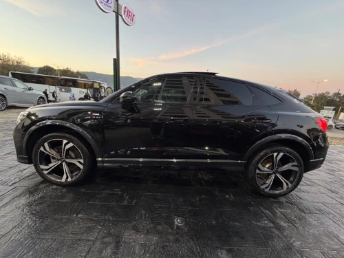Audi Q3 2024 S Line