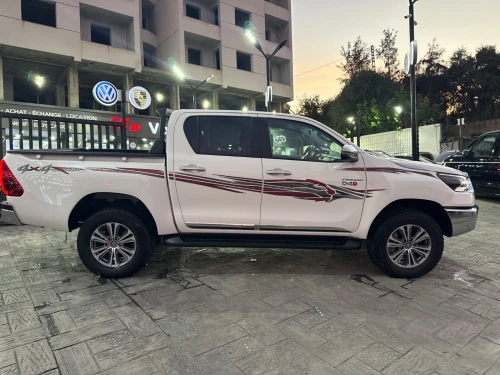 Toyota HILUX 2025 SOUODIA /FULL OPTION