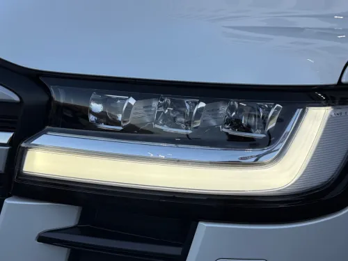 Toyota Land Cruiser  2026 V XR - full options