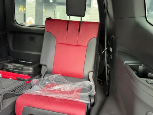 Toyota Land Cruiser  2026 V XR full option
