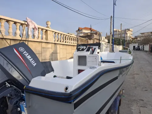Bateau 6.20 /85 yamaha juba marine 
