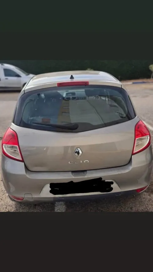 Renault Clio 3 2012 Night and Day