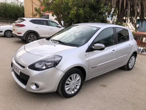 Renault Clio 3 2012 Night and Day