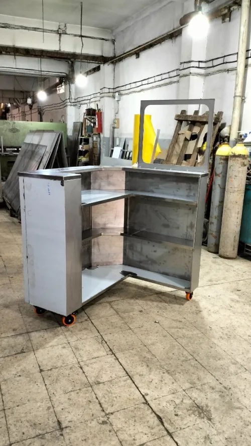 Découpe, Poinçonnage, Pliage, Soudage, Assemblage, Finition
