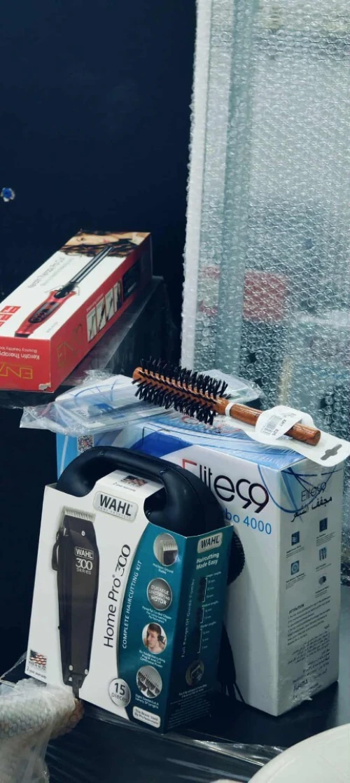 Matériel coiffeur jamais utilisé jdid 10/10