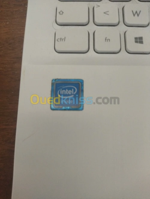 LAPTOP ASUS / 2GB / Intel(R) Celeron(R) CPU N3060